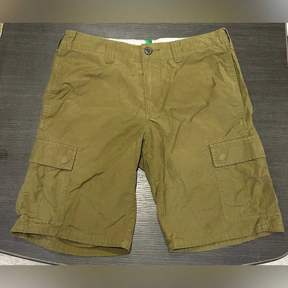 Dip Men’s Olive Green Cotton Blend Cargo‎ Shorts Size 30”